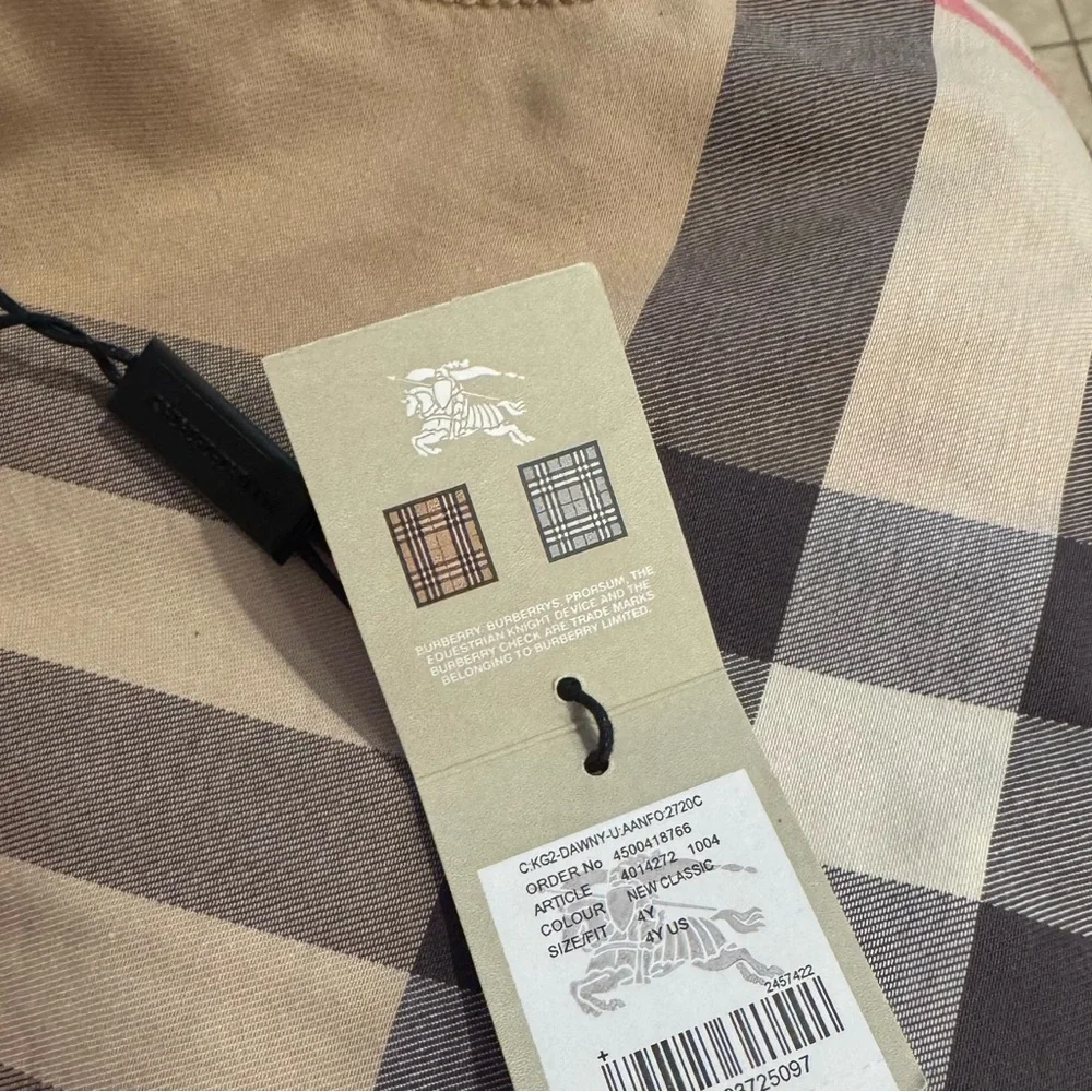 NWT Burberry 'Dawny' Check Print
Sleeveless Dress (Little Girls & Big
Girls) - Picture 5 of 5